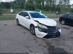 4T1BF1FK3GU231303 2016 TOYOTA CAMRY