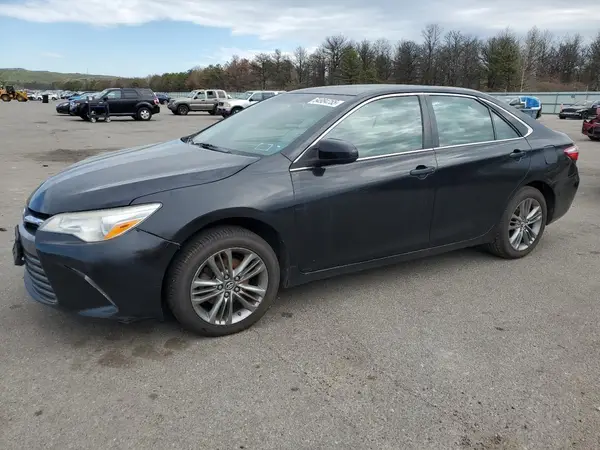 4T1BF1FK3GU236193 2016 TOYOTA CAMRY - Image 1