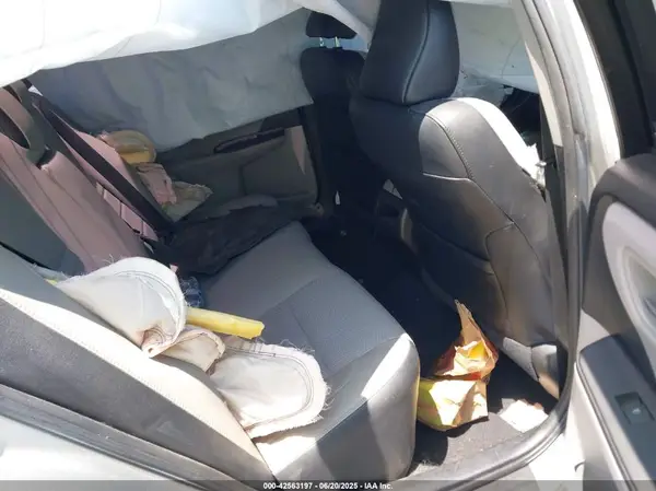 4T1BF1FK3GU236498 2016 TOYOTA CAMRY - Image 8