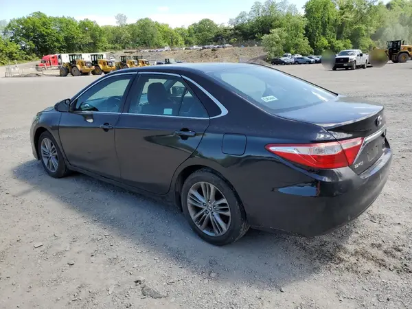4T1BF1FK3GU237635 2016 TOYOTA CAMRY - Image 2