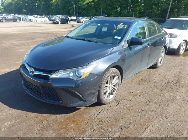 4T1BF1FK3GU238431 2016 TOYOTA CAMRY - Image 2