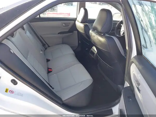 4T1BF1FK3GU239398 2016 TOYOTA CAMRY - Image 8