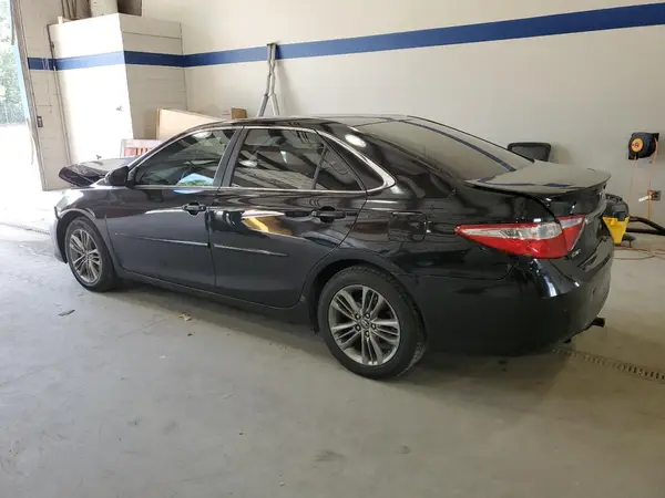 4T1BF1FK3GU243225 2016 TOYOTA CAMRY - Image 2