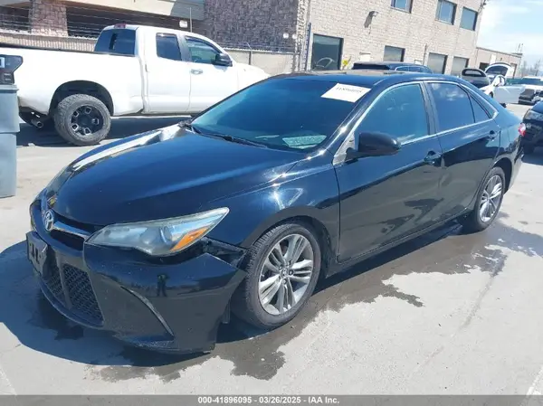 4T1BF1FK3GU244035 2016 TOYOTA CAMRY - Image 2