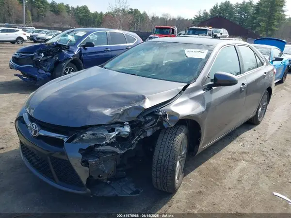 4T1BF1FK3GU246108 2016 TOYOTA CAMRY - Image 2
