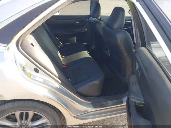 4T1BF1FK3GU256718 2016 TOYOTA CAMRY - Image 8
