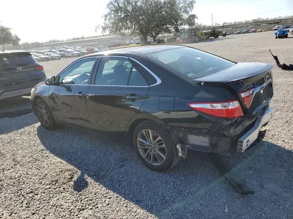 4T1BF1FK3GU260333 2016 TOYOTA CAMRY - Image 2