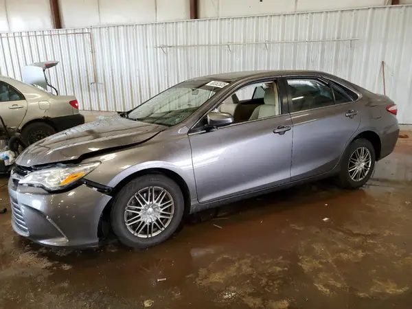 4T1BF1FK3GU260459 2016 TOYOTA CAMRY - Image 1