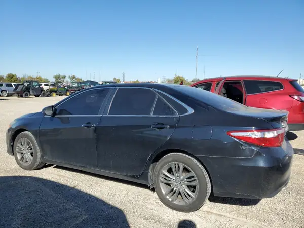 4T1BF1FK3GU264690 2016 TOYOTA CAMRY - Image 2