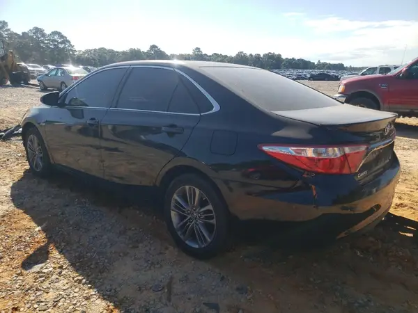 4T1BF1FK3GU266374 2016 TOYOTA CAMRY - Image 2