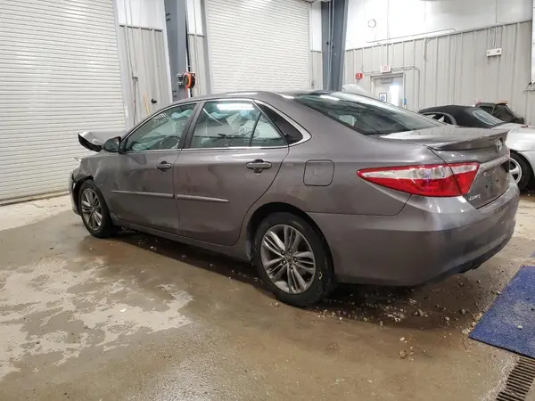 4T1BF1FK3GU509259 2016 TOYOTA CAMRY - Image 2