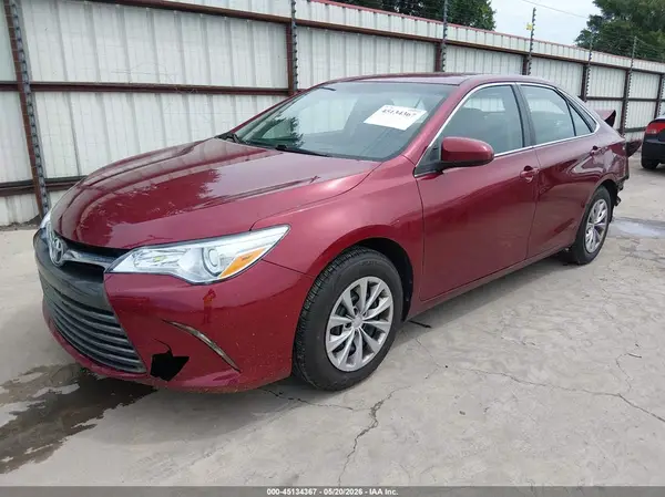 4T1BF1FK3GU509892 2016 TOYOTA CAMRY - Image 2