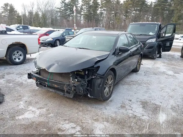 4T1BF1FK3GU513392 2016 TOYOTA CAMRY - Image 2