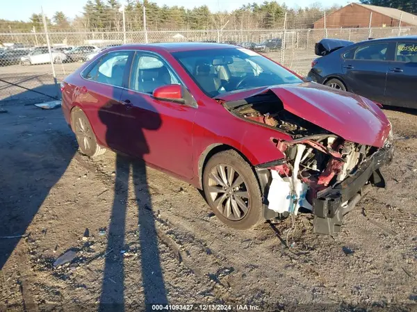 4T1BF1FK3GU516955 2016 TOYOTA CAMRY - Image 1