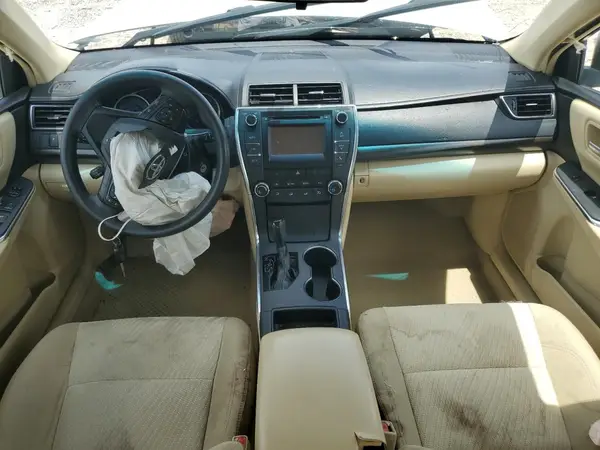 4T1BF1FK3GU518575 2016 TOYOTA CAMRY - Image 8