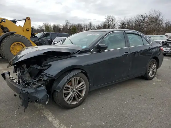 4T1BF1FK3GU520116 2016 TOYOTA CAMRY - Image 1