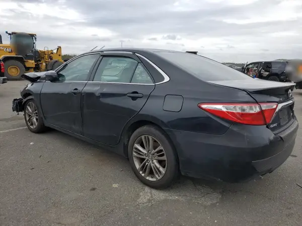 4T1BF1FK3GU520116 2016 TOYOTA CAMRY - Image 2