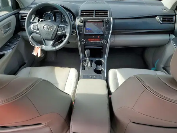 4T1BF1FK3GU526806 2016 TOYOTA CAMRY - Image 8