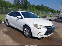 4T1BF1FK3GU532220 2016 TOYOTA CAMRY