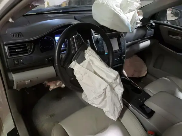 4T1BF1FK3GU533304 2016 TOYOTA CAMRY - Image 8