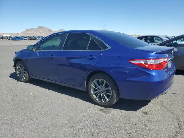 4T1BF1FK3GU533979 2016 TOYOTA CAMRY - Image 2