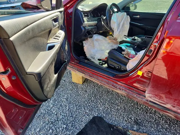 4T1BF1FK3GU535621 2016 TOYOTA CAMRY - Image 8