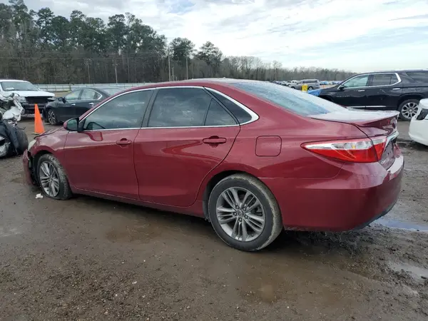4T1BF1FK3GU535988 2016 TOYOTA CAMRY - Image 2