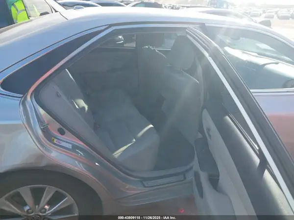4T1BF1FK3GU540754 2016 TOYOTA CAMRY - Image 8