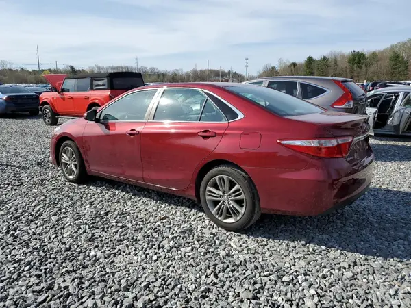 4T1BF1FK3GU541189 2016 TOYOTA CAMRY - Image 2