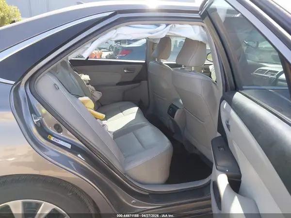 4T1BF1FK3GU545758 2016 TOYOTA CAMRY - Image 8