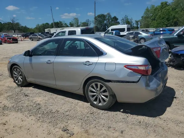 4T1BF1FK3GU547090 2016 TOYOTA CAMRY - Image 2