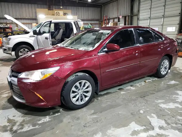4T1BF1FK3GU549390 2016 TOYOTA CAMRY - Image 1