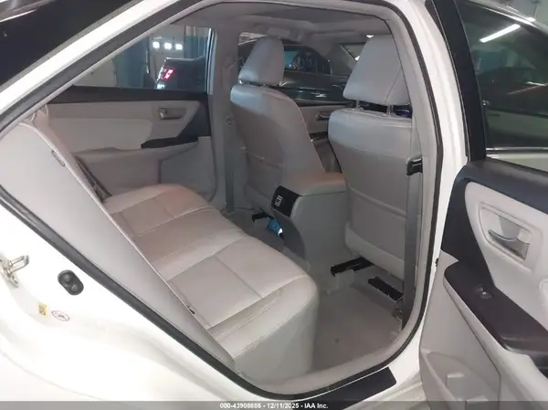 4T1BF1FK3GU549907 2016 TOYOTA CAMRY - Image 8