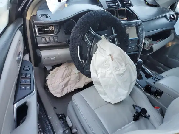4T1BF1FK3GU551317 2016 TOYOTA CAMRY - Image 8
