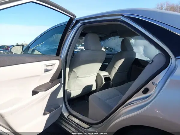 4T1BF1FK3GU554492 2016 TOYOTA CAMRY - Image 8