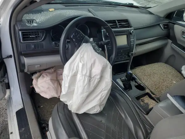 4T1BF1FK3GU555027 2016 TOYOTA CAMRY - Image 8