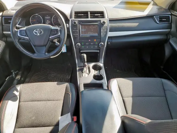 4T1BF1FK3GU556243 2016 TOYOTA CAMRY - Image 8