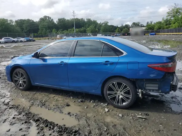 4T1BF1FK3GU562107 2016 TOYOTA CAMRY - Image 2