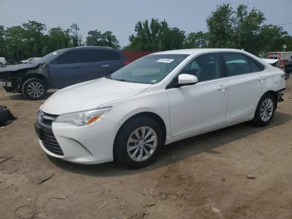 4T1BF1FK3GU567517 2016 TOYOTA CAMRY - Image 1