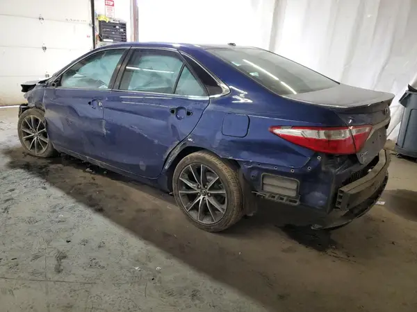 4T1BF1FK3GU567940 2016 TOYOTA CAMRY - Image 2