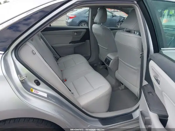 4T1BF1FK3GU568554 2016 TOYOTA CAMRY - Image 8