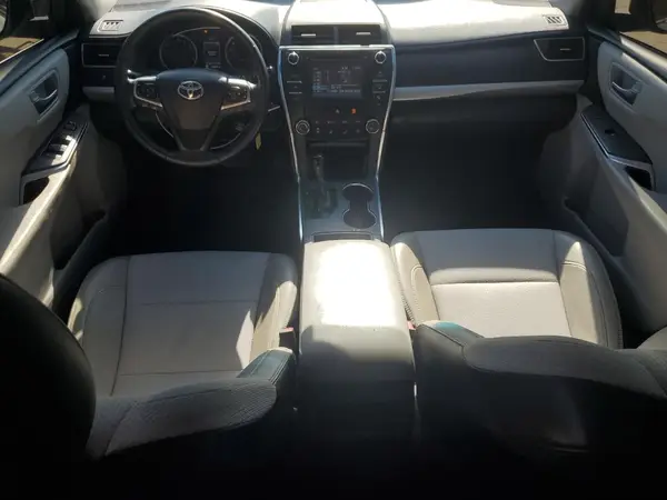 4T1BF1FK3GU583863 2016 TOYOTA CAMRY - Image 8