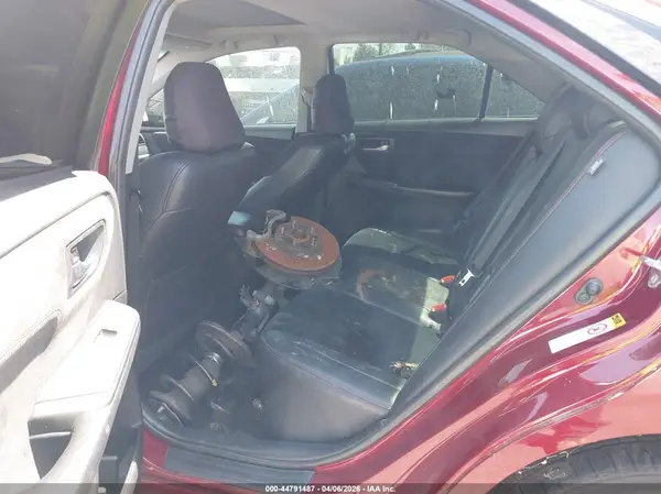 4T1BF1FK3GU584608 2016 TOYOTA CAMRY - Image 8