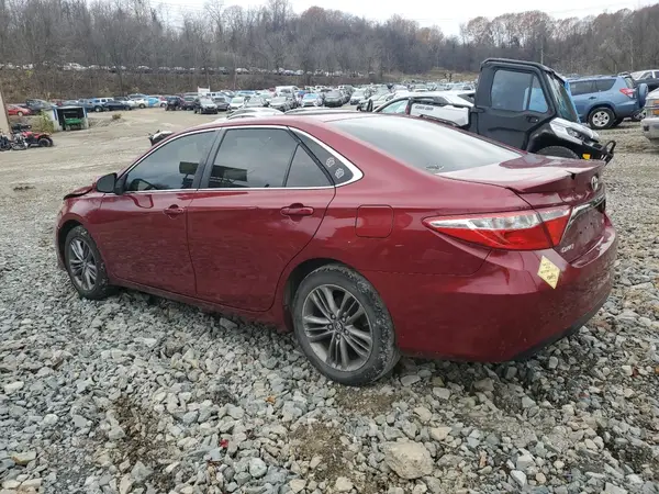 4T1BF1FK3GU584981 2016 TOYOTA CAMRY - Image 2