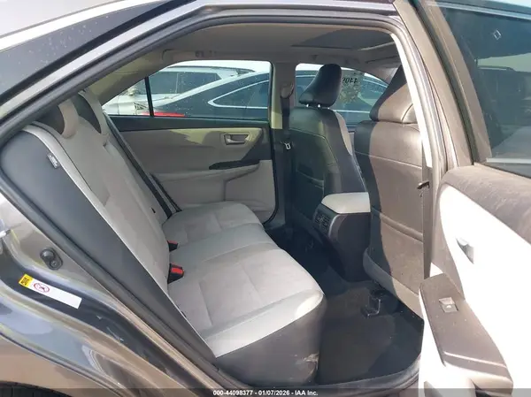 4T1BF1FK3GU586729 2016 TOYOTA CAMRY - Image 8