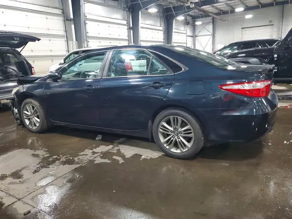 4T1BF1FK3GU591154 2016 TOYOTA CAMRY - Image 2