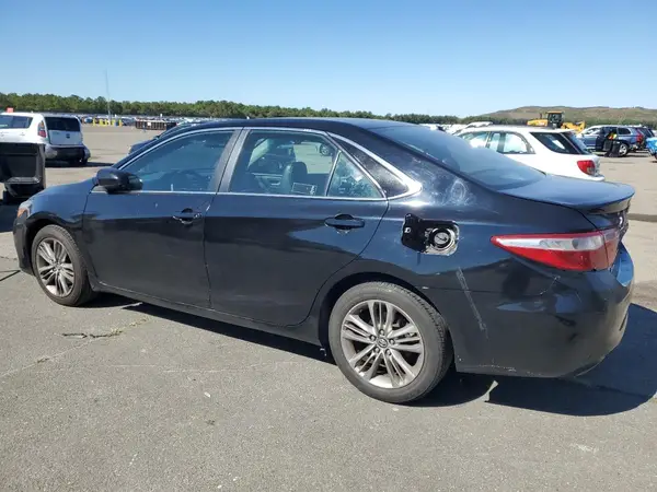 4T1BF1FK3GU591798 2016 TOYOTA CAMRY - Image 2