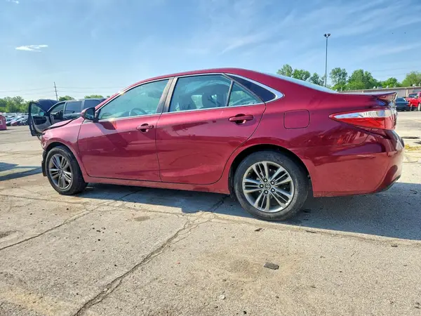 4T1BF1FK3GU595494 2016 TOYOTA CAMRY - Image 2