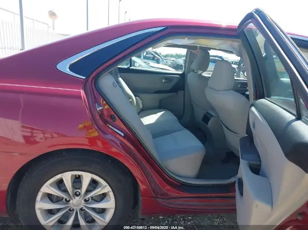 4T1BF1FK3GU603593 2016 TOYOTA CAMRY - Image 8