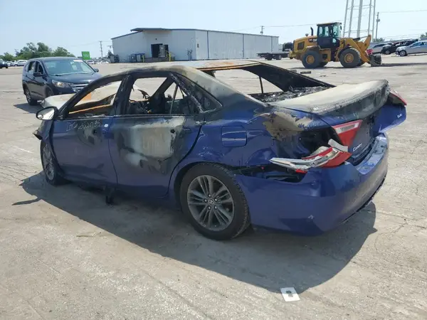 4T1BF1FK3GU603612 2016 TOYOTA CAMRY - Image 2